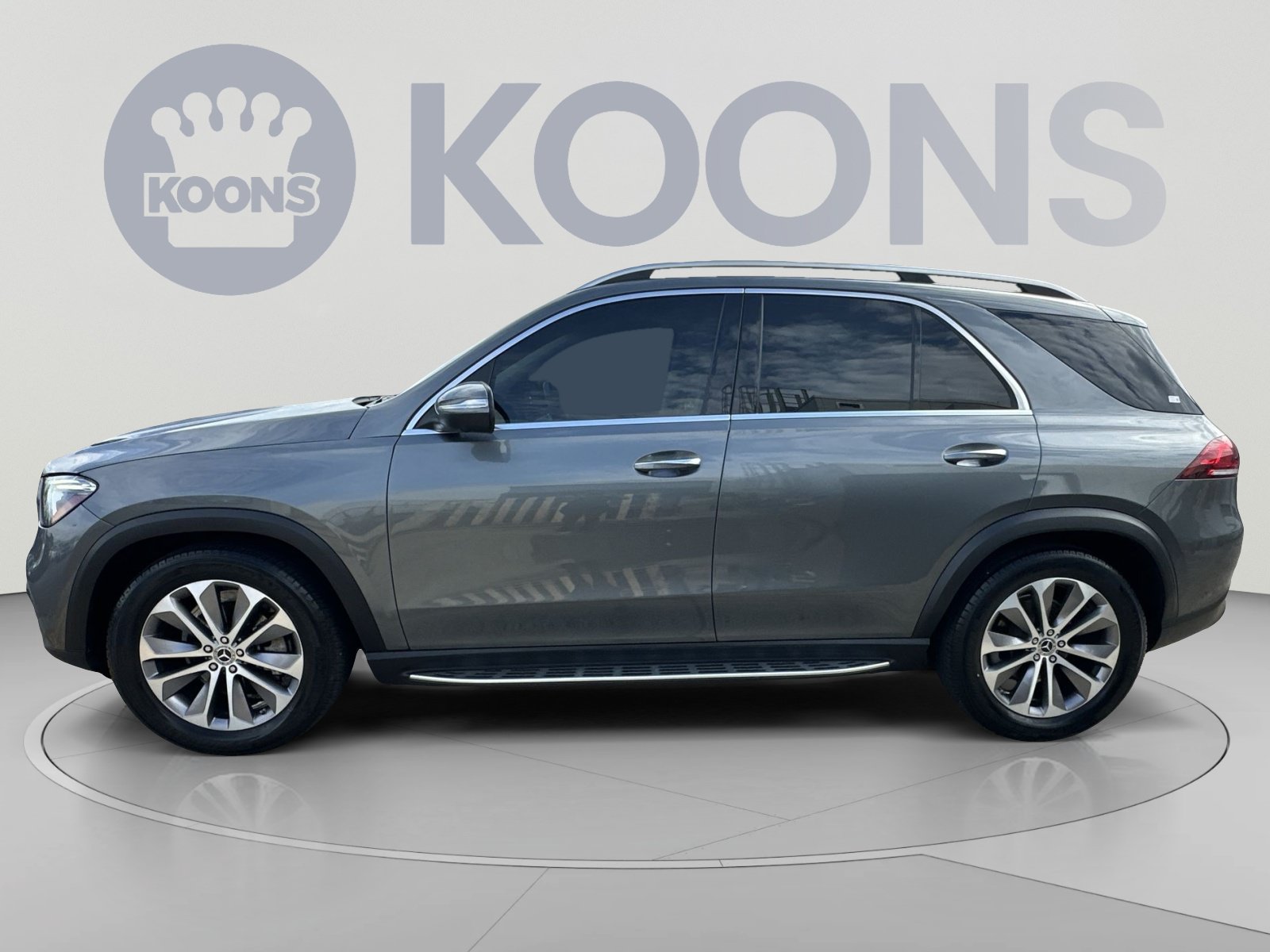Used 2022 Mercedes-Benz GLE 350 4MATIC w/ Premium Package image 7