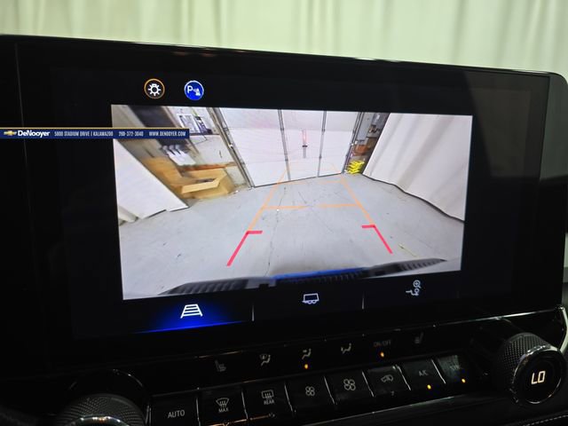 Used 2023 Chevrolet Colorado LT w/ LT Convenience Package III image 22