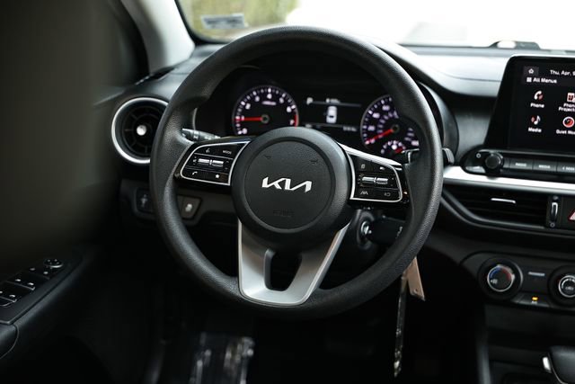 Used 2023 Kia Forte LXS FWD image 27
