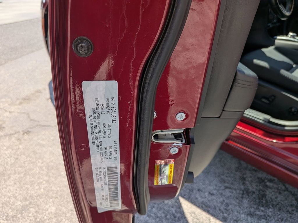Used 2020 Chrysler 300 Touring AWD/4WD image 30