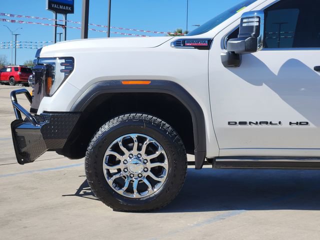 Used 2024 GMC Sierra 2500 Denali w/ Denali Reserve Package image 9