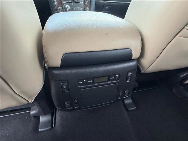 Used 2018 Nissan Armada Platinum w/ Captain Seat Package RWD image 17