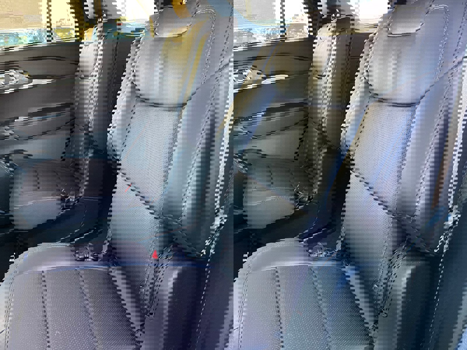 New 2026 Ford Explorer Platinum image 24