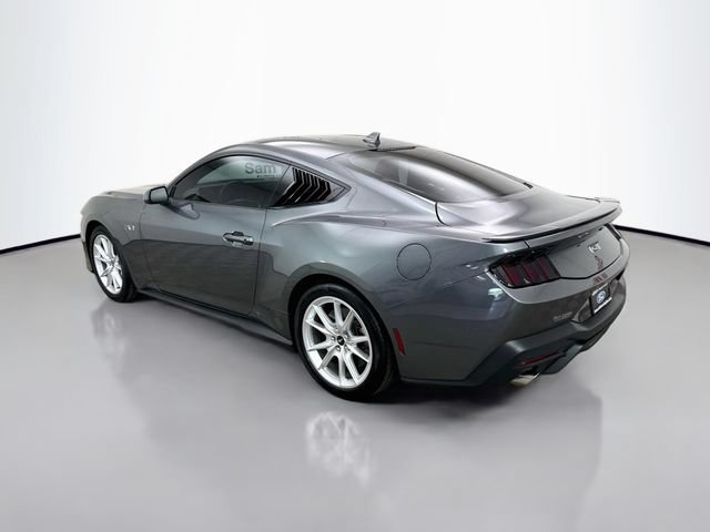 Certified 2025 Ford Mustang GT Premium RWD image 5