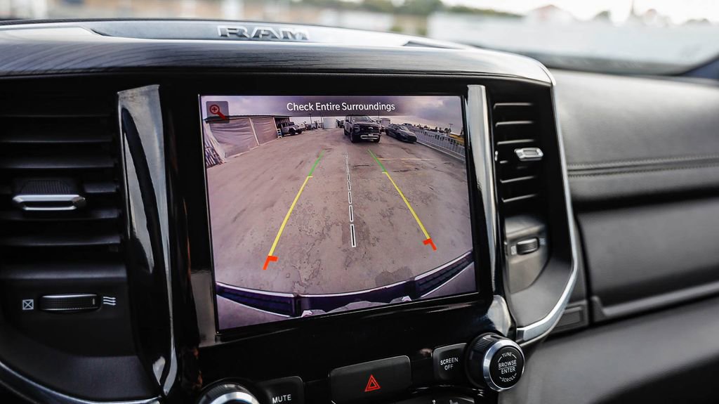 Used 2024 RAM 1500 Laramie RWD image 27