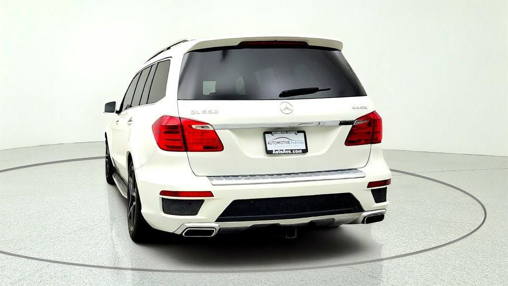 Used 2014 Mercedes-Benz GL 550 4MATIC image 6