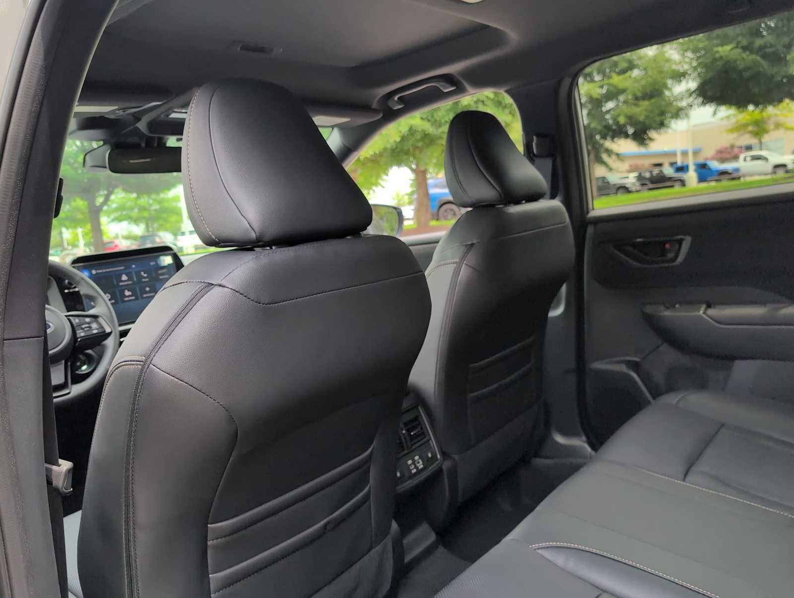 New 2026 Subaru Outback Limited AWD/4WD image 18