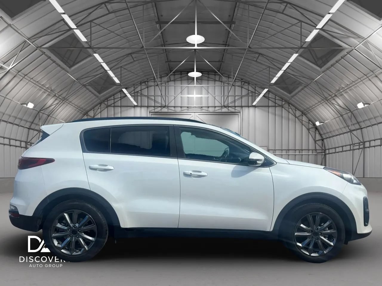 Used 2022 Kia Sportage Nightfall Edition w/ Nightfall Fwd Premium Package image 4
