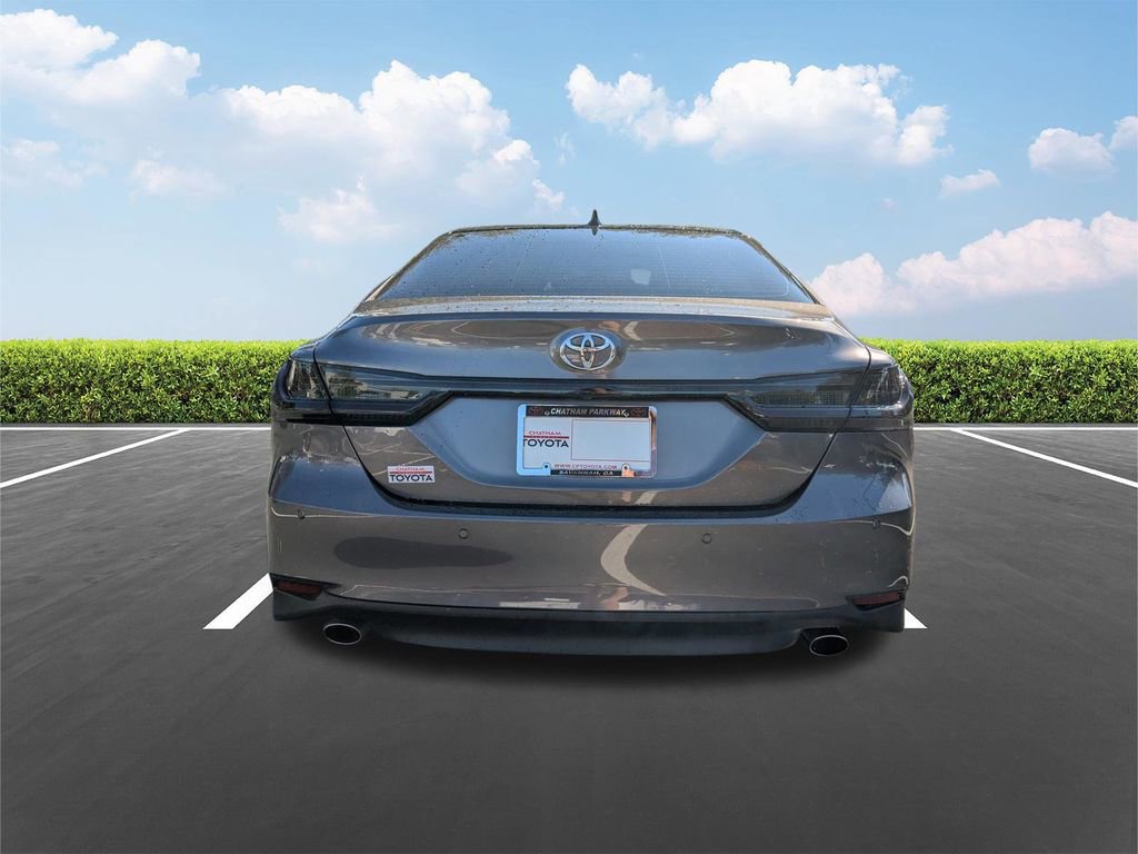 Used 2023 Toyota Camry XLE w/ Navigation Package image 5