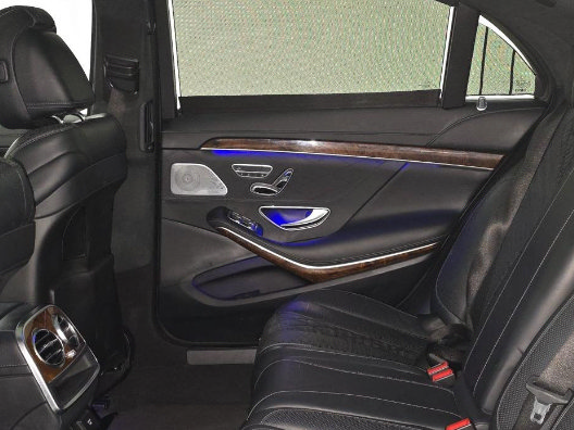 Used 2014 Mercedes-Benz S 550 Sedan w/ Sport Package image 6