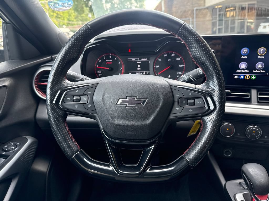 Used 2024 Chevrolet Trax RS w/ Driver Confidence Package FWD image 22