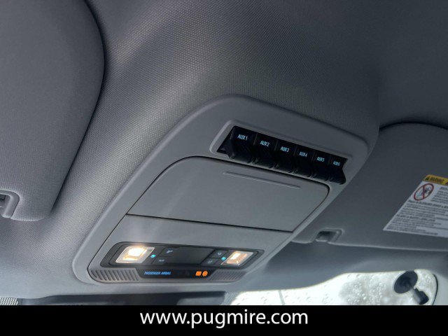 Used 2024 Ford F550 4x4 Regular Cab Super Duty w/ XL Chrome Package image 32