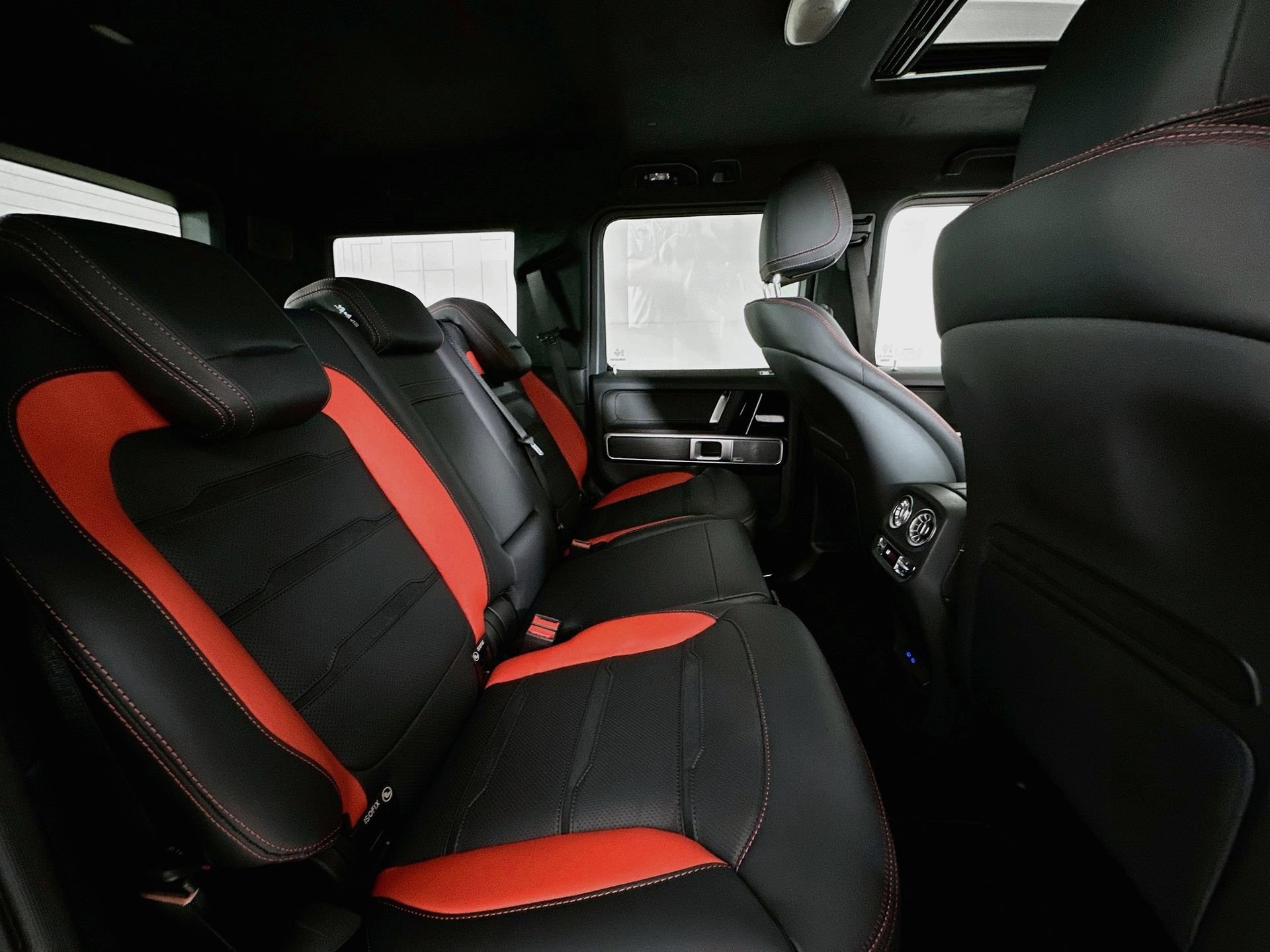 New 2027 Mercedes-Benz G 63 AMG 4MATIC image 30