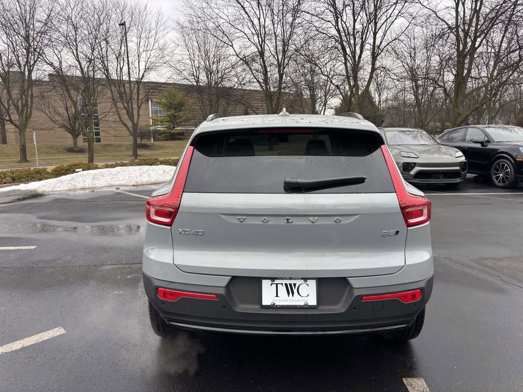 New 2026 Volvo XC40 B5 Plus w/ Protection Package Premier image 6