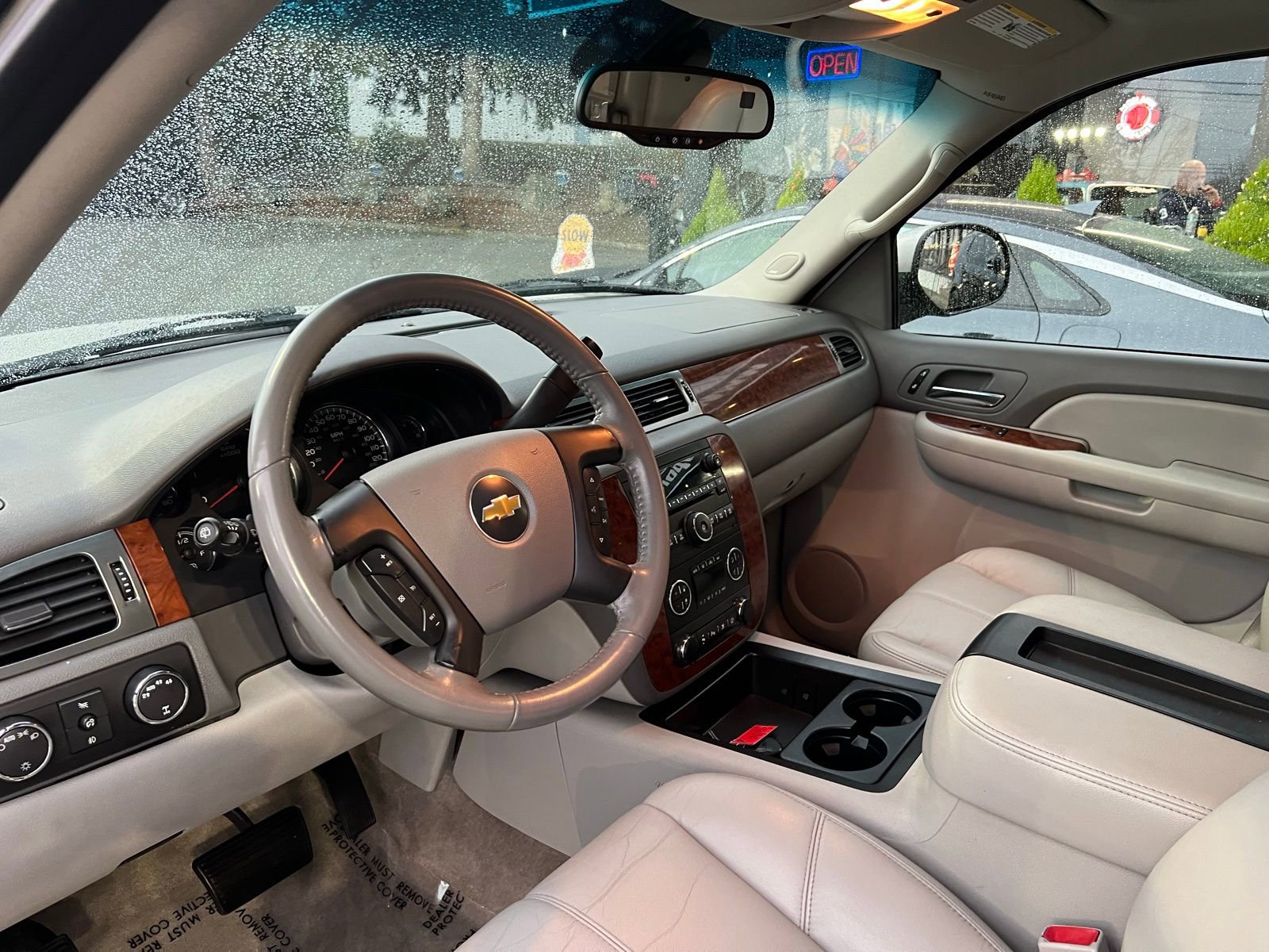 Used 2007 Chevrolet Tahoe LTZ w/ LTZ Preferred Equipment Group image 24