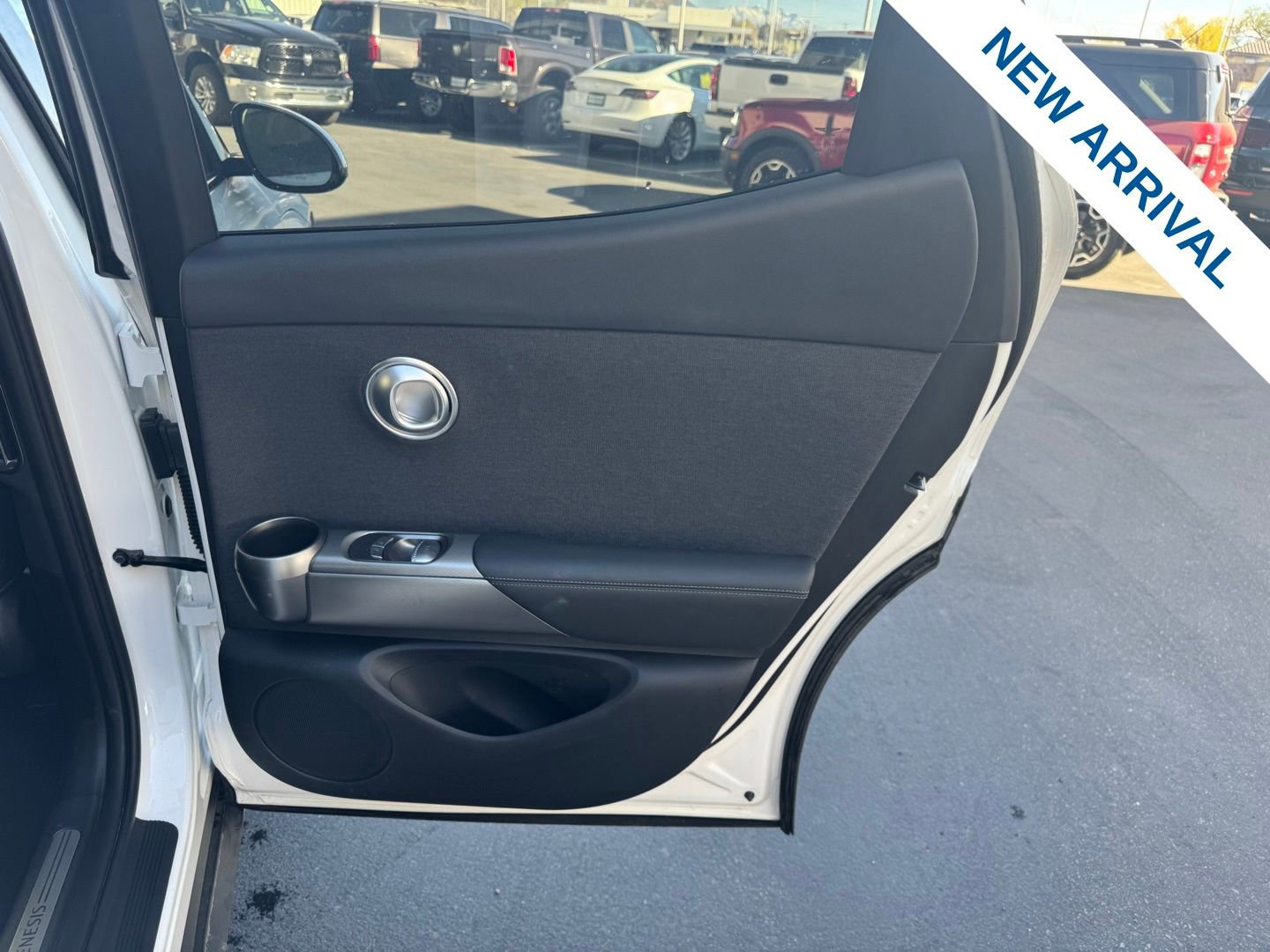 Used 2025 Genesis GV60 Advanced image 12