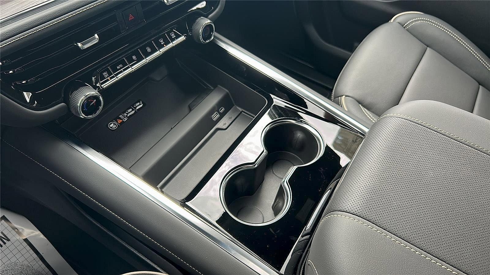 New 2026 Chevrolet Tahoe Premier AWD/4WD image 31