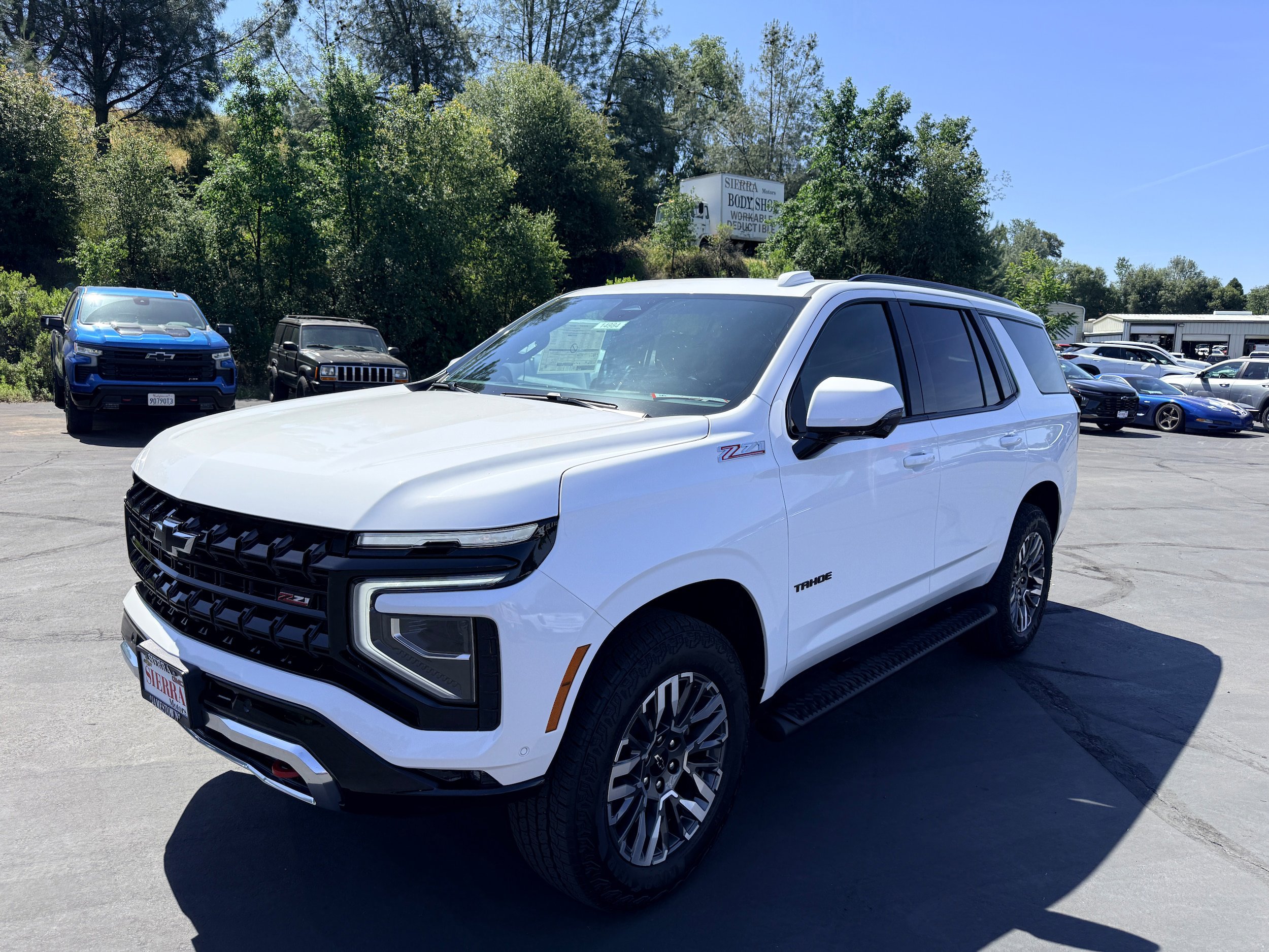 New 2026 Chevrolet Tahoe Z71 w/ Z71 Off-Road Package AWD/4WD image 1