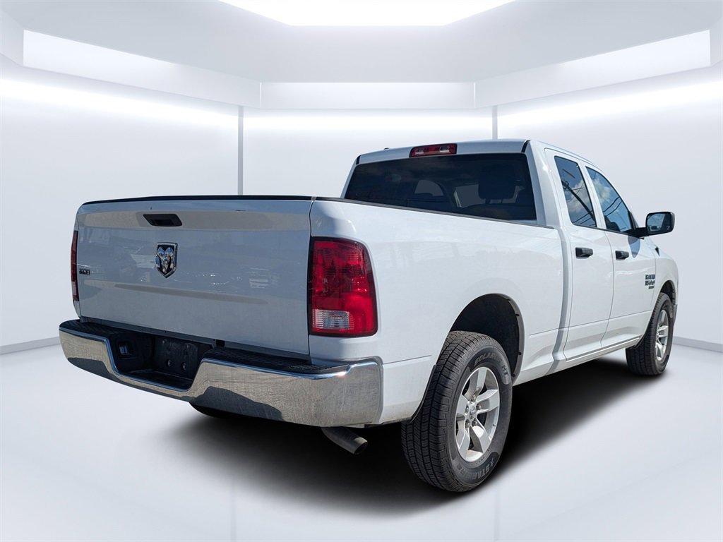 Used 2024 RAM 1500 Classic SLT image 3