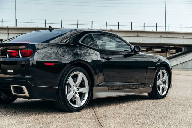 Used 2010 Chevrolet Camaro SS w/ LPO, Ground Effects Package RWD image 41
