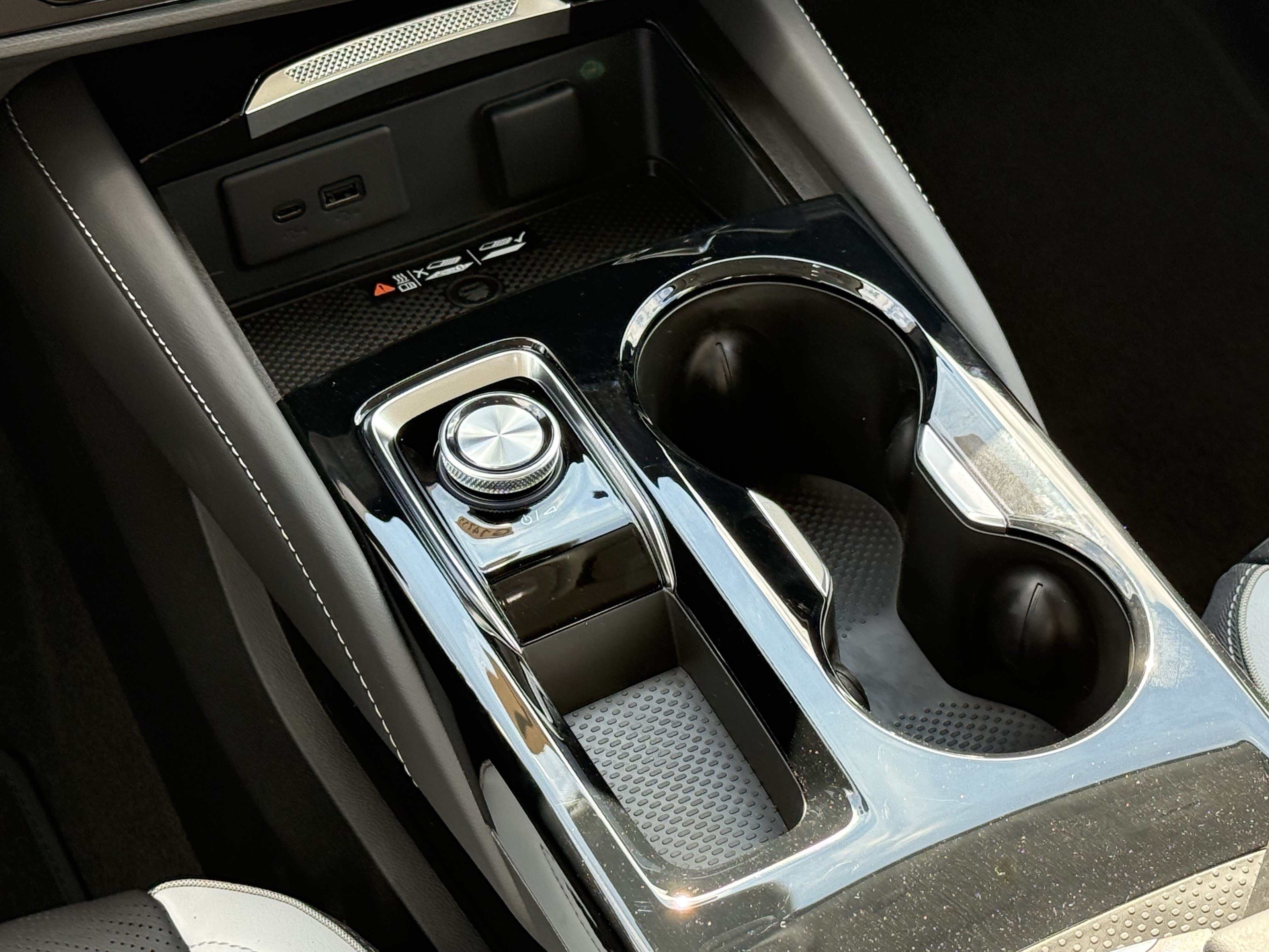 New 2026 Buick Envision Sport Touring AWD/4WD image 15
