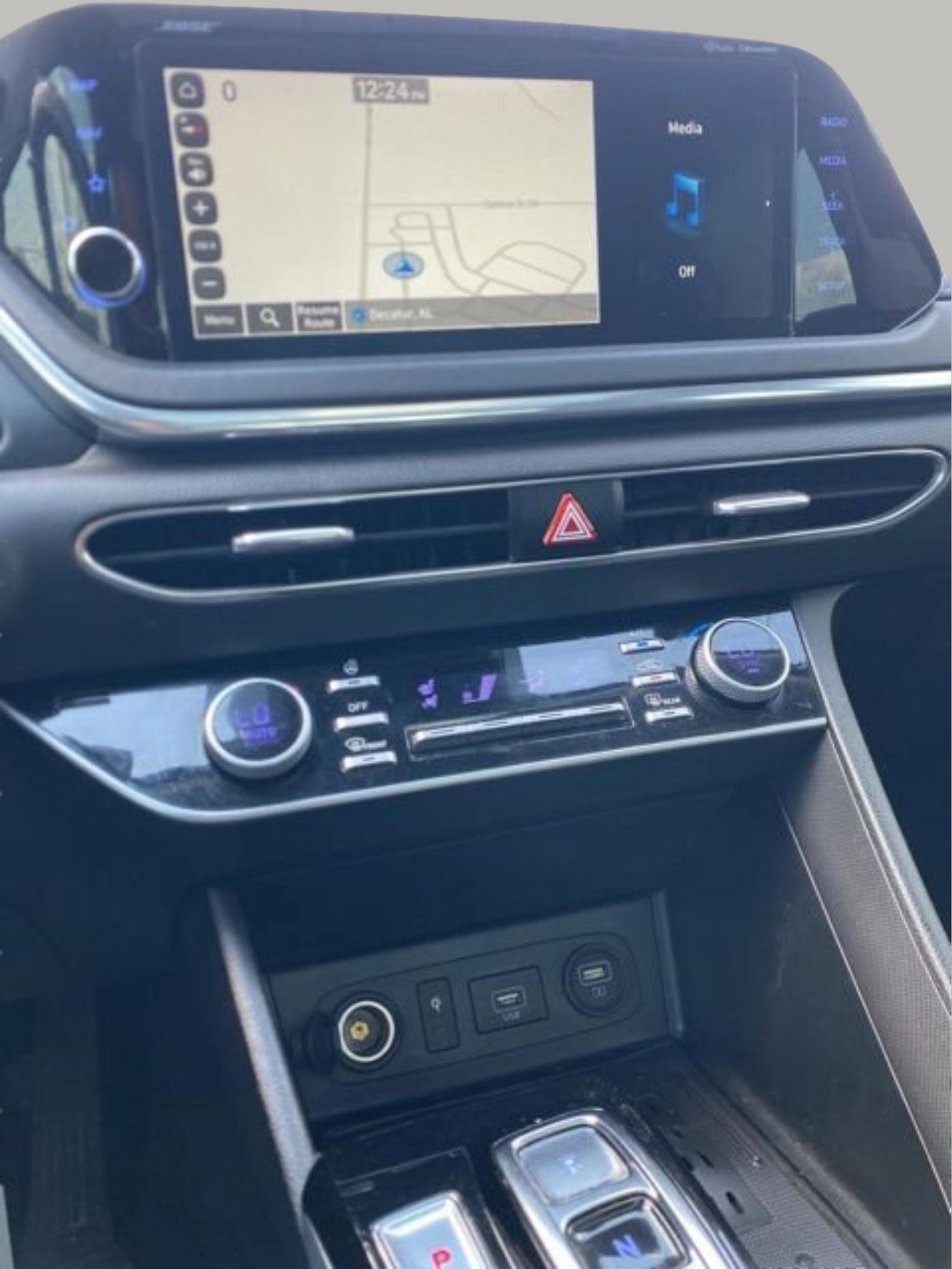 Used 2020 Hyundai Sonata Limited FWD image 23