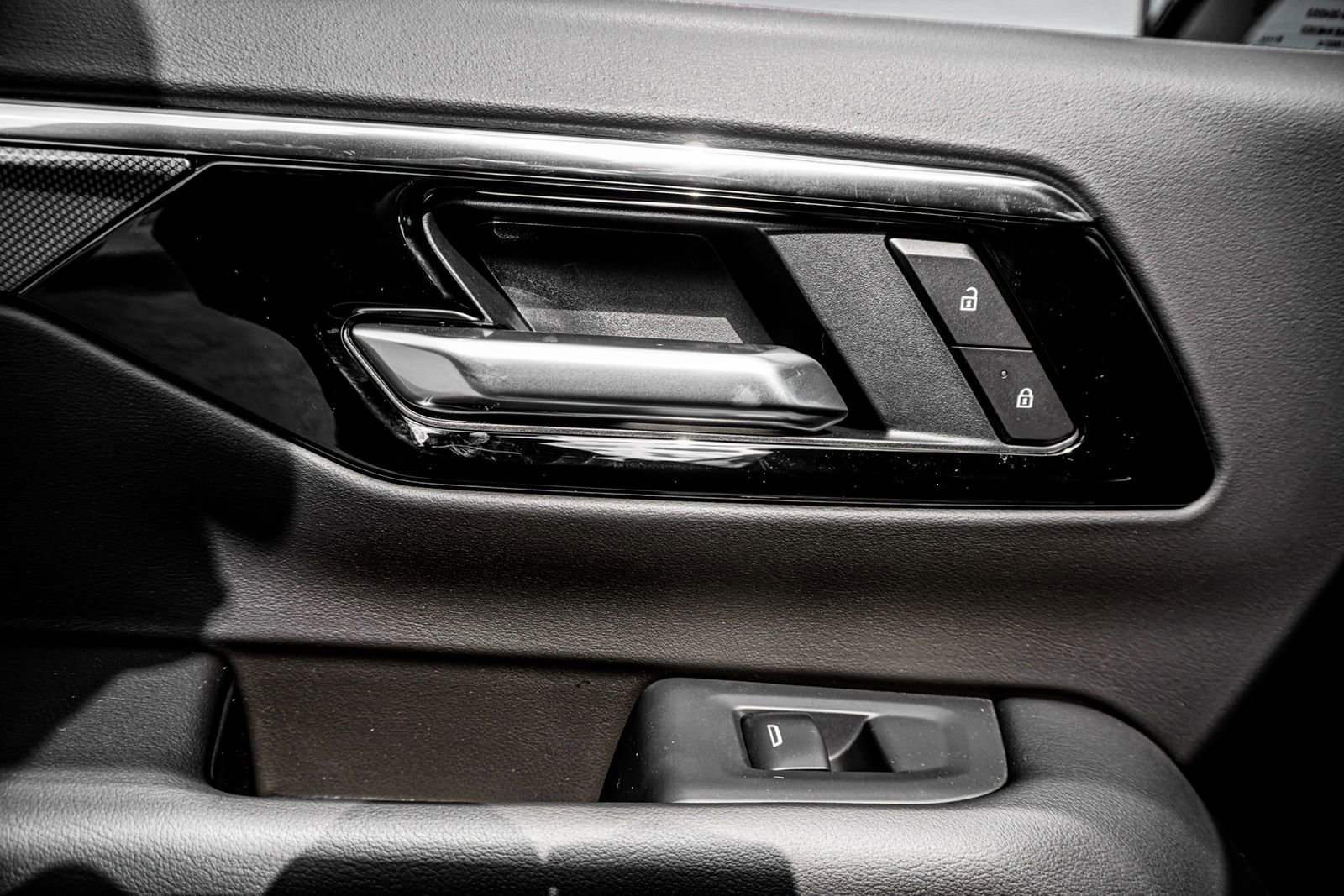 New 2026 Chevrolet Suburban RST w/ RST Capability Package image 54