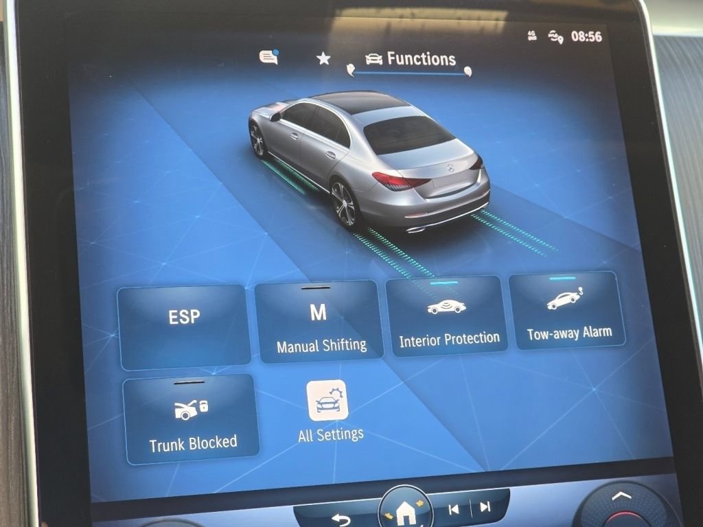 Used 2022 Mercedes-Benz C 300 Sedan image 9