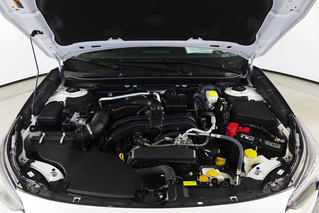 Certified 2025 Subaru Outback Premium image 6