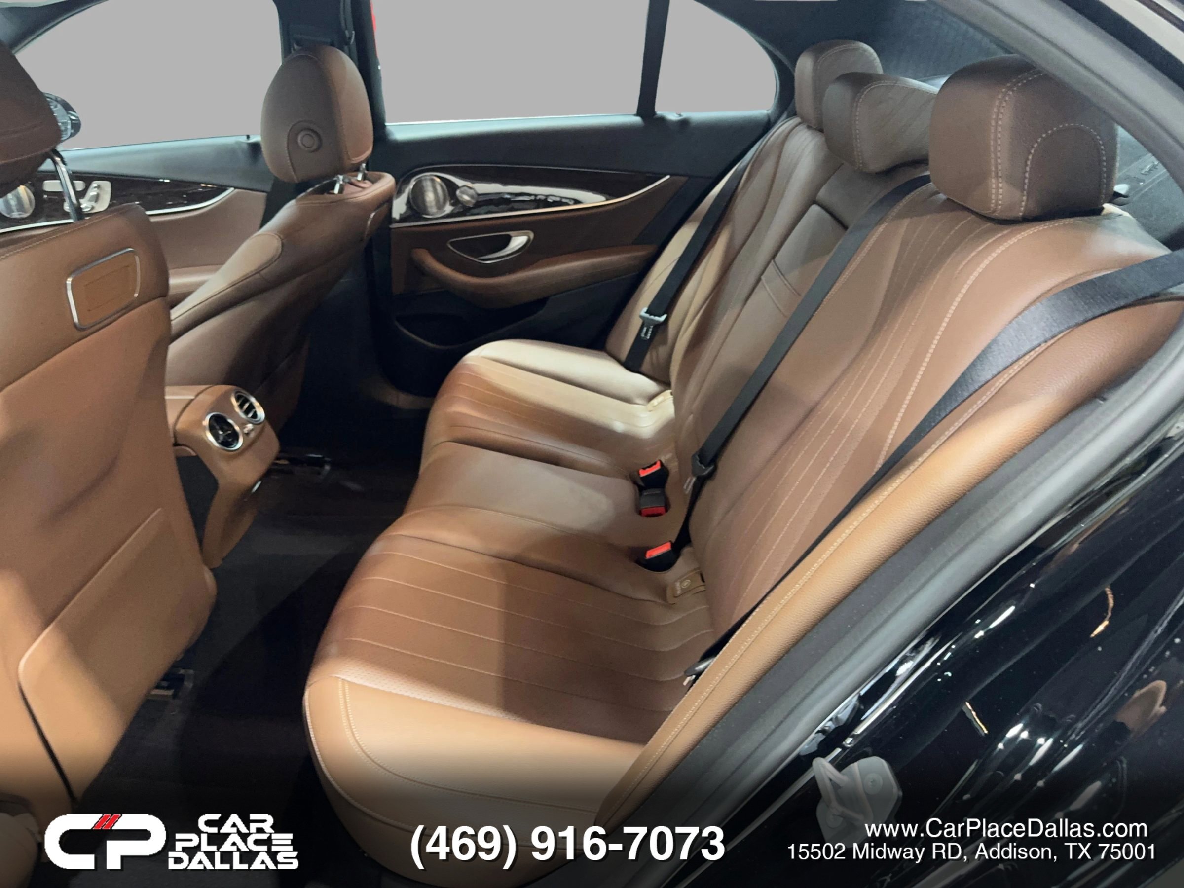 Used 2018 Mercedes-Benz E 300 image 21