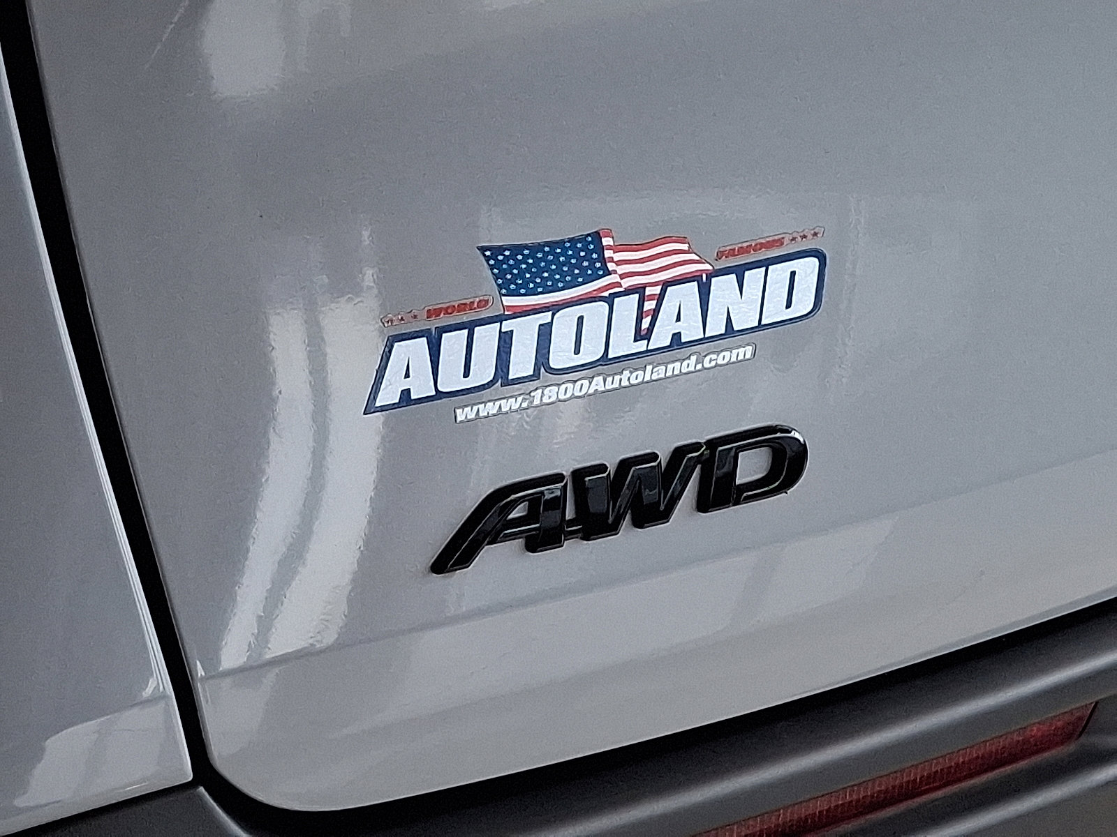 Certified 2023 Toyota Sienna XLE Woodland Edition image 32