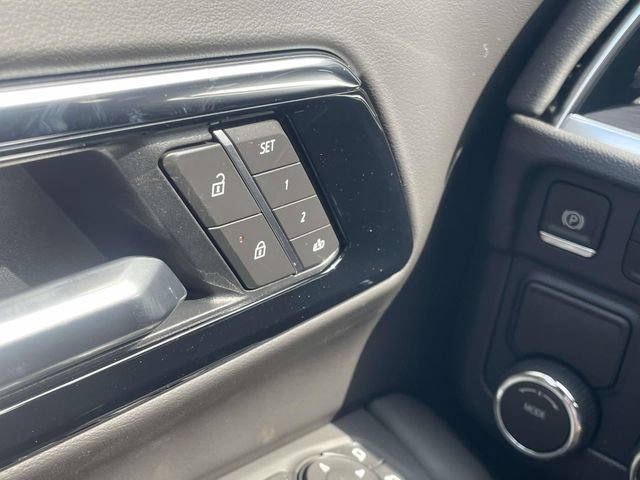 New 2026 Chevrolet Tahoe LT w/ Comfort Package RWD image 19