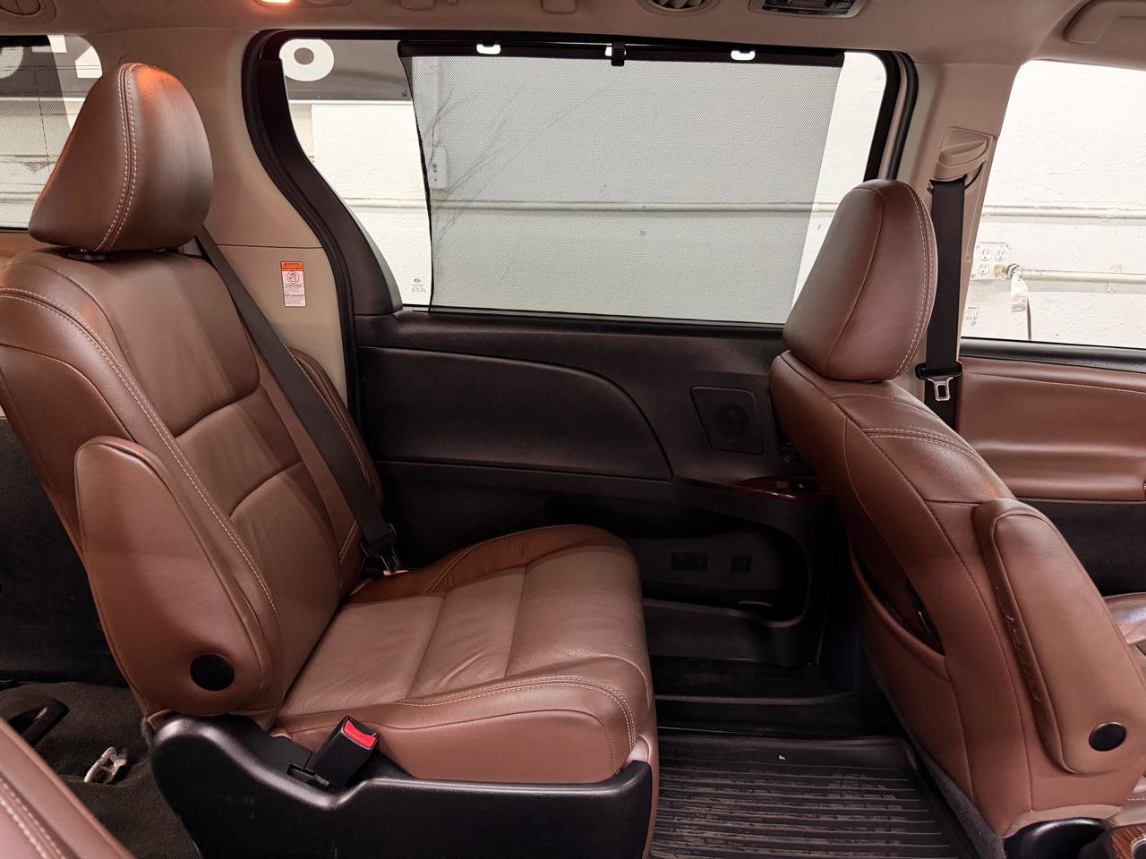 Used 2017 Toyota Sienna Limited Premium w/ Advanced Technology Package FWD image 45