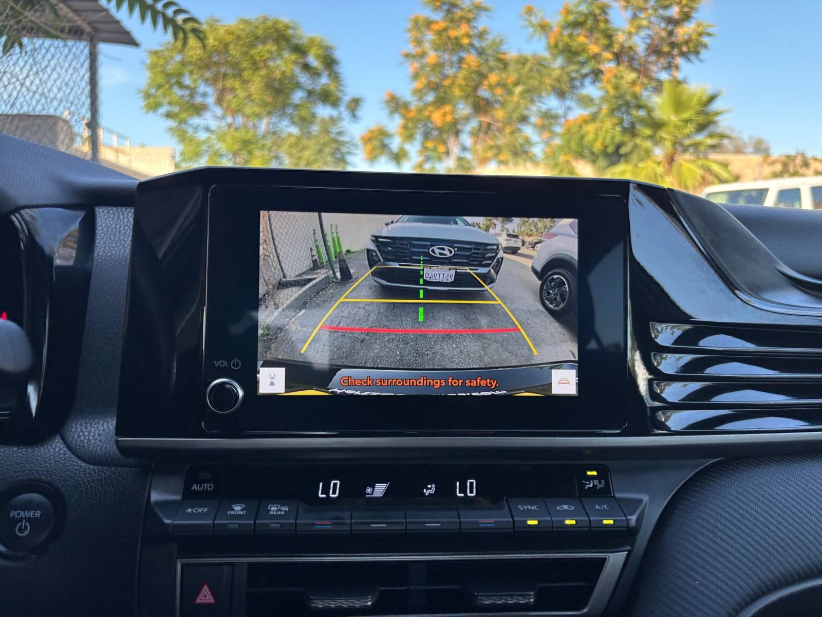 Used 2025 Toyota Camry SE FWD image 23