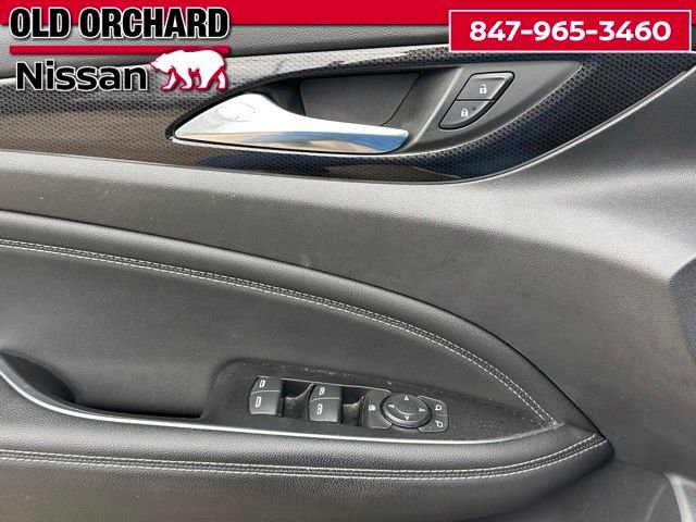 Used 2018 Buick Regal GS w/ Driver Confidence Package #2 AWD/4WD image 7