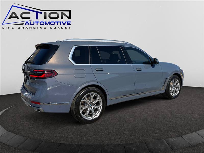 Used 2024 BMW X7 xDrive40i AWD/4WD image 8