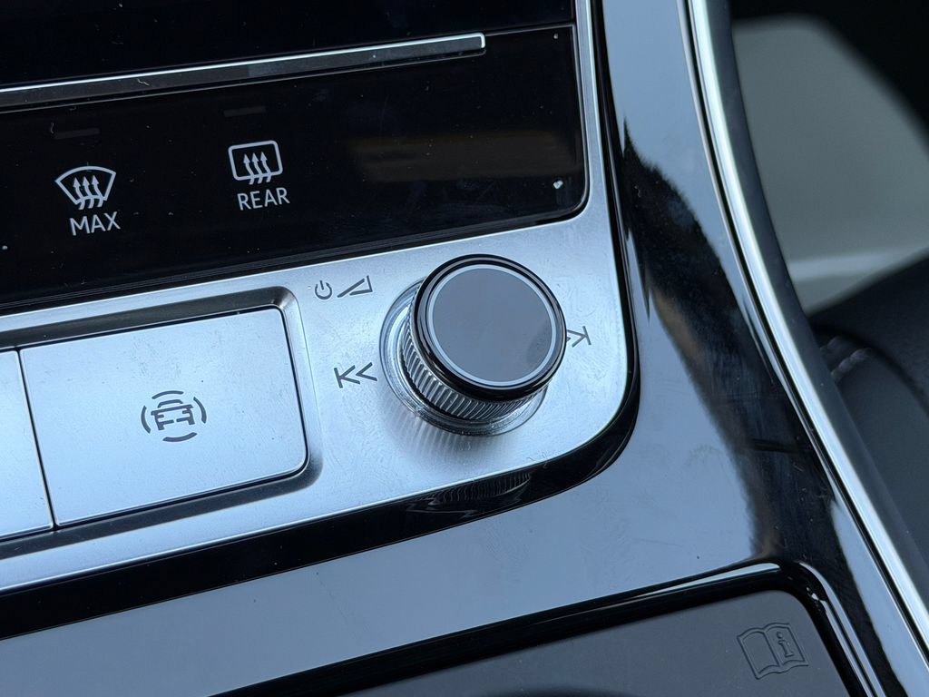New 2026 Audi Q7 3.0T Premium Plus AWD/4WD image 25