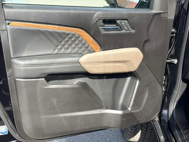 New 2026 GMC Canyon Denali image 11