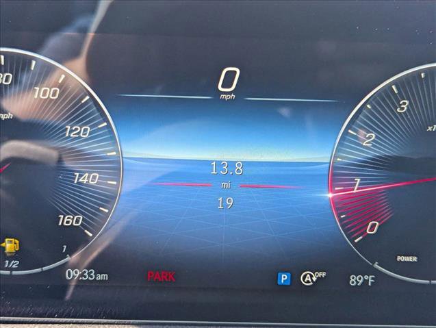 New 2025 Mercedes-Benz GLB 250 image 19