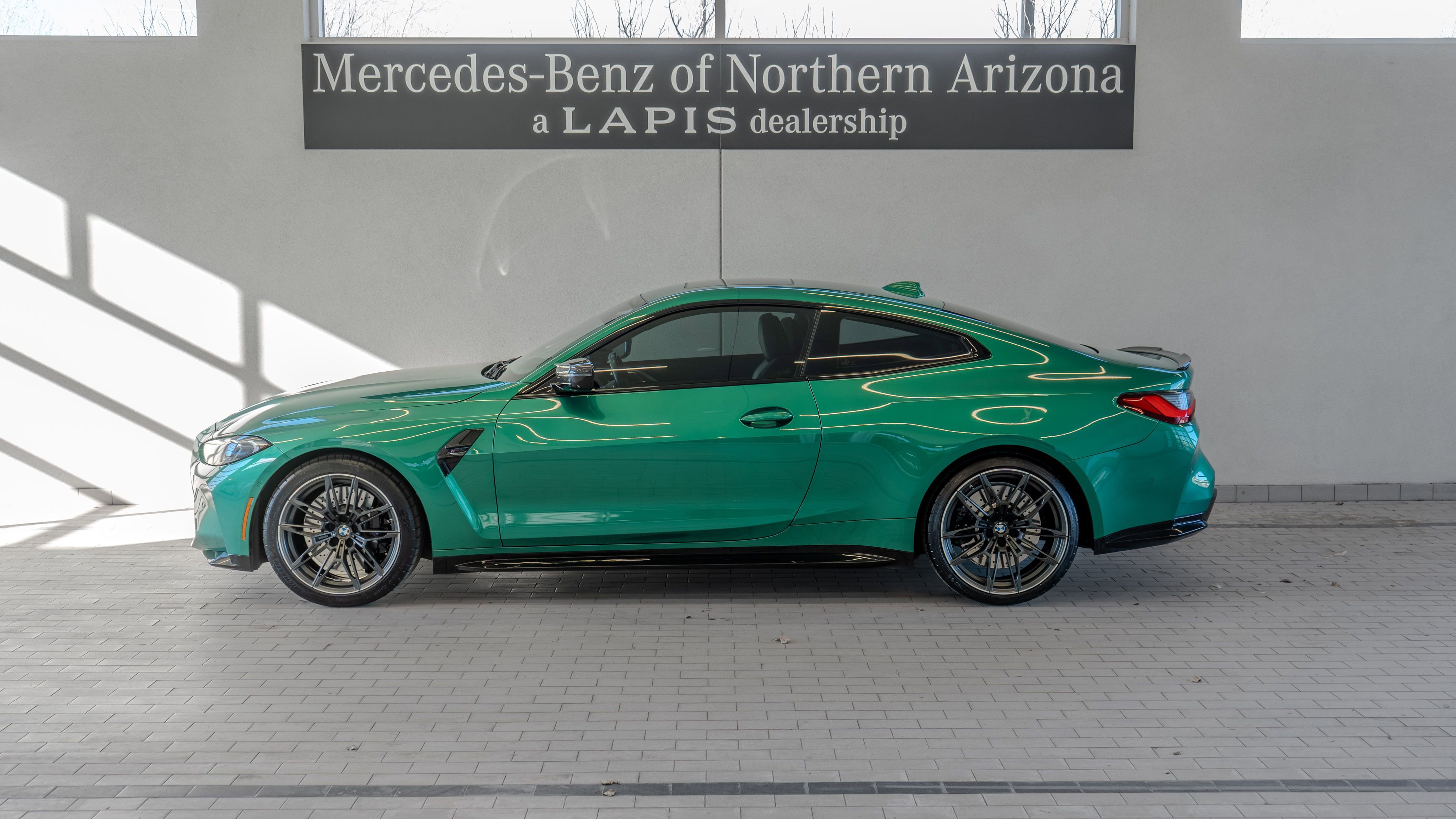 Used 2021 BMW M4 Competition w/ M Carbon Exterior Package image 2