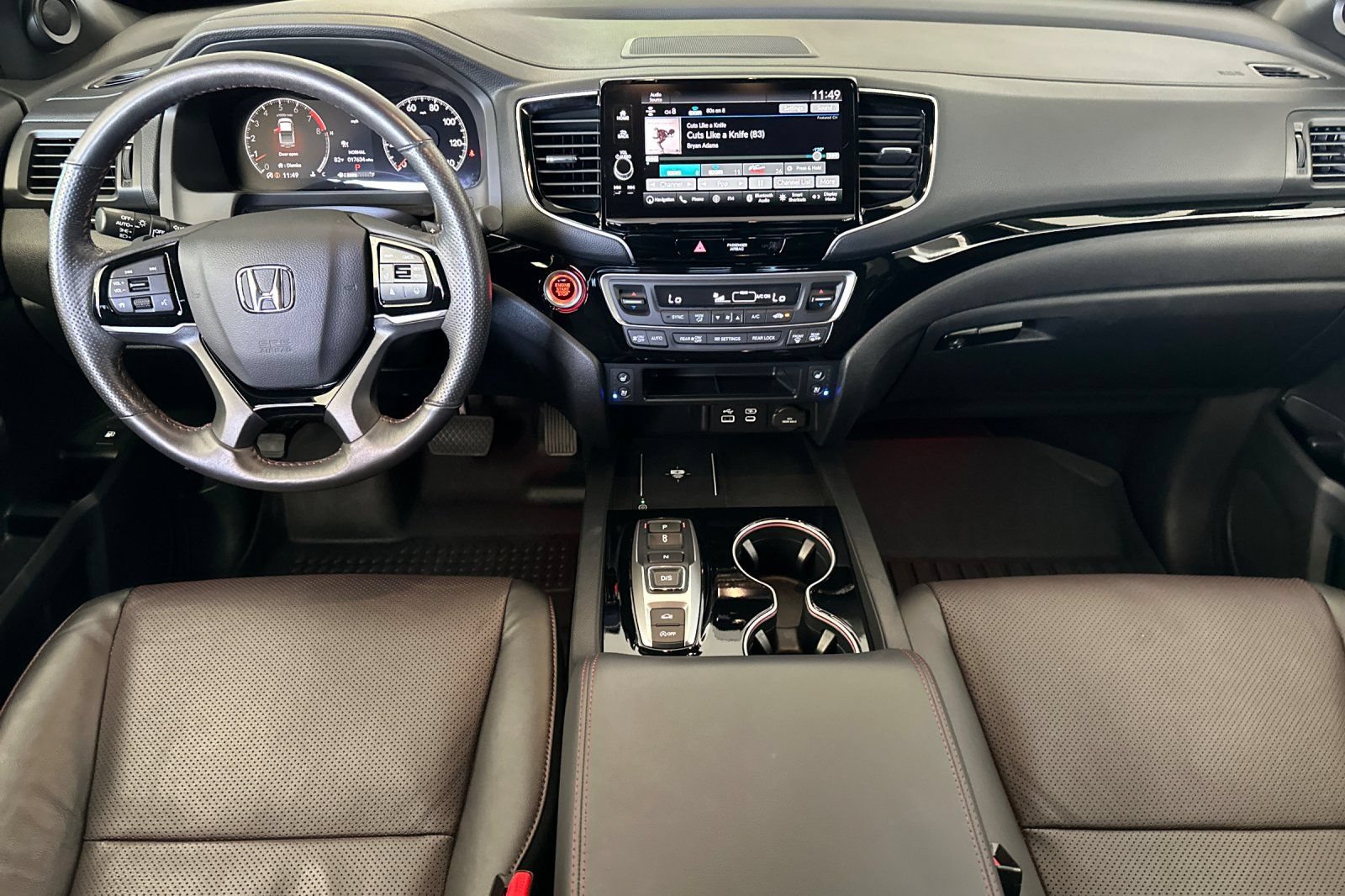 Certified 2025 Honda Ridgeline Black Edition image 13