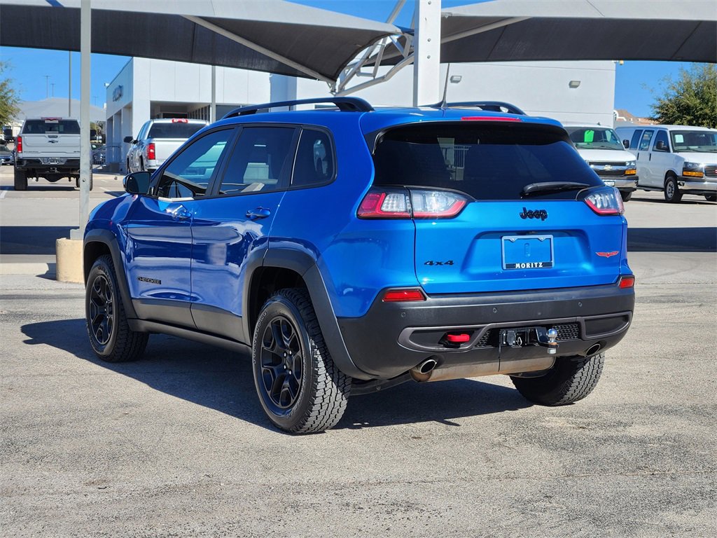 Used 2023 Jeep Cherokee Trailhawk image 5