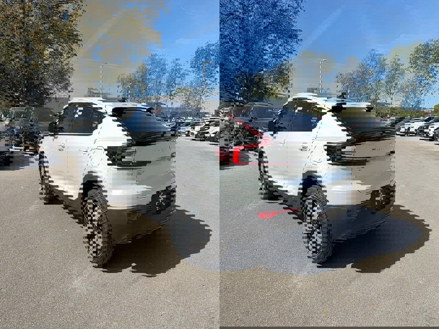 Certified 2023 Volvo C40 P8 Recharge Ultimate image 4