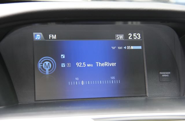 Used 2013 Honda Accord EX-L image 25