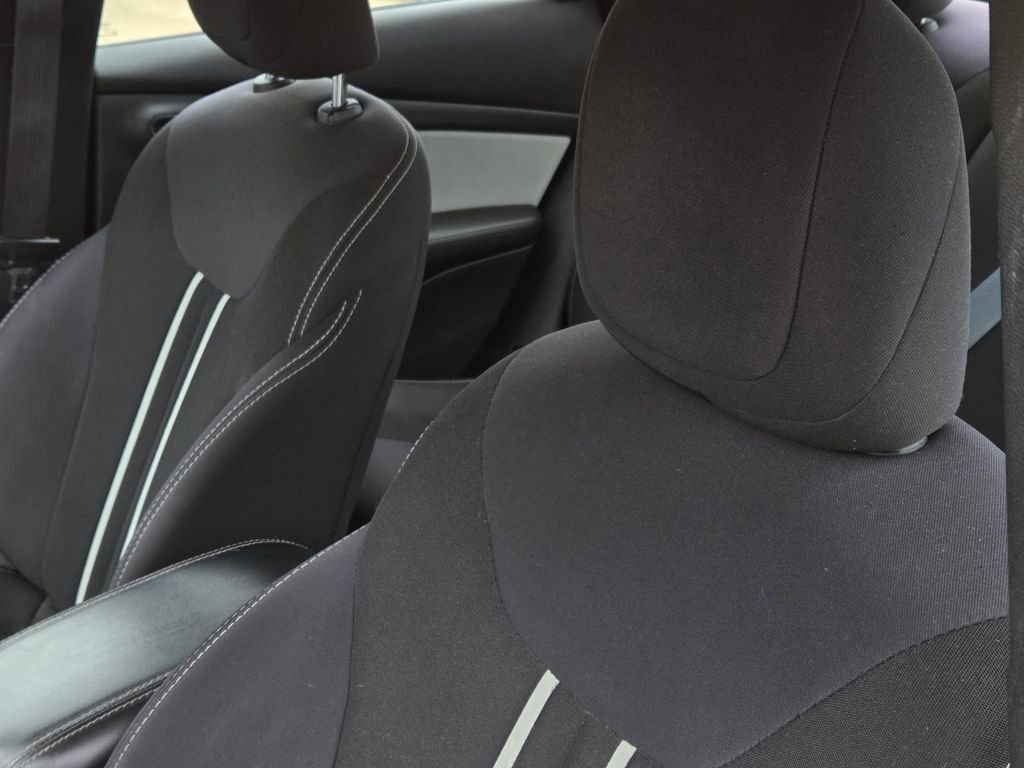 Used 2014 Dodge Dart SXT FWD image 16