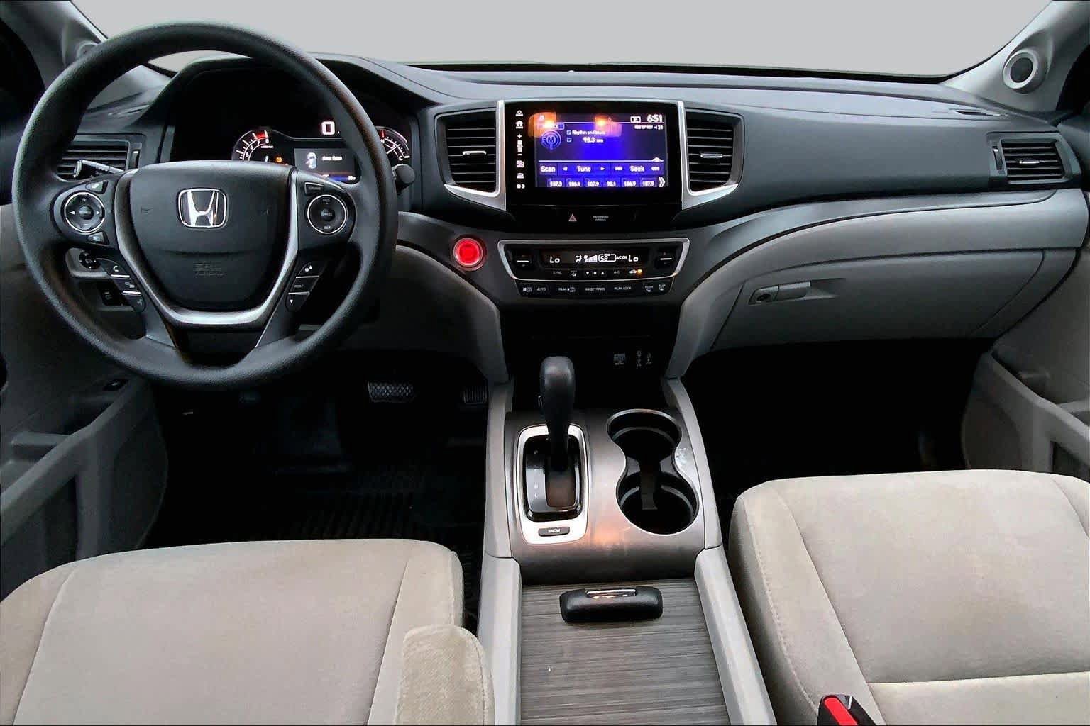 Used 2017 Honda Pilot EX image 15