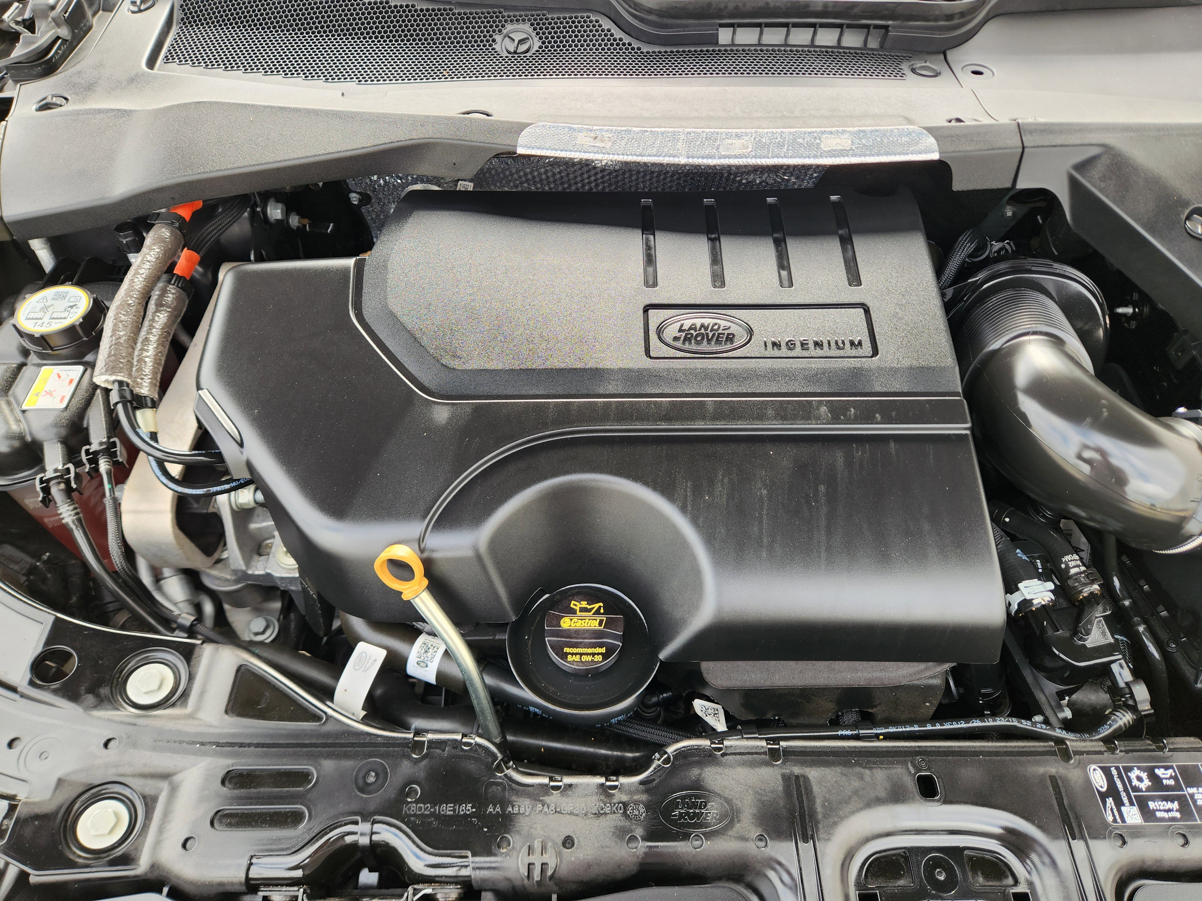 Certified 2024 Land Rover Range Rover Evoque Dynamic SE AWD/4WD image 28