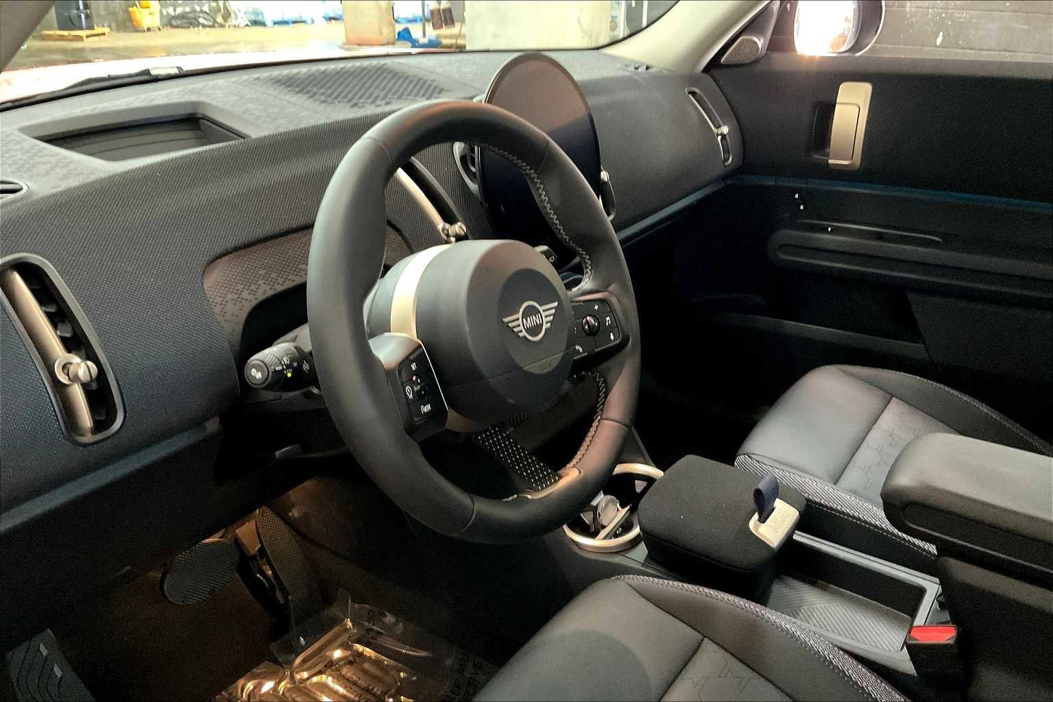 Used 2025 MINI Cooper Countryman S image 17