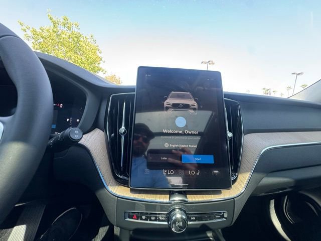 New 2026 Volvo XC60 B5 Plus w/ Climate Package image 28