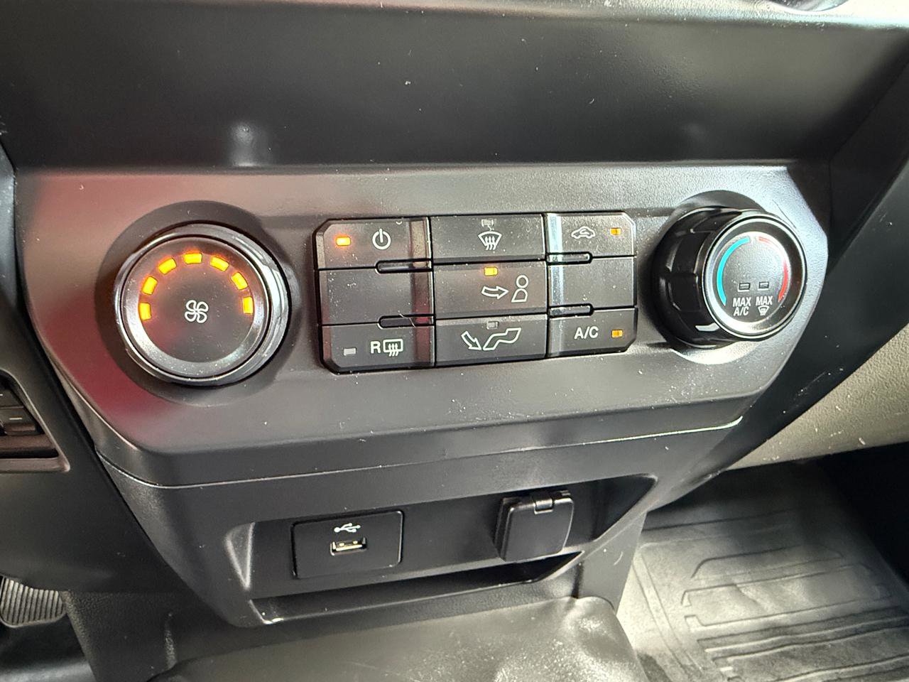 Used 2020 Ford F150 XL w/ Equipment Group 101A Mid AWD/4WD image 26